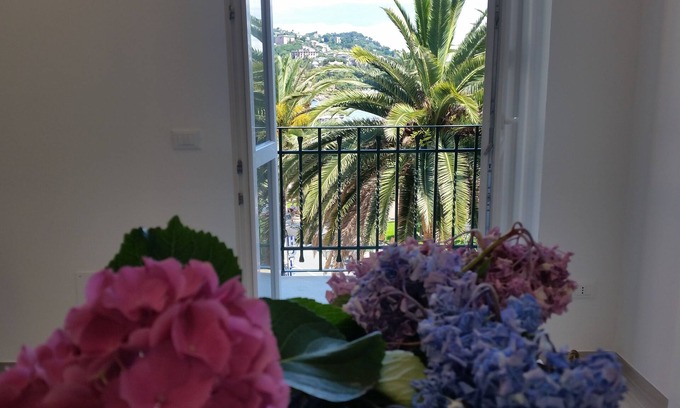 Rapallo Apartment | BLURAPALLO wi-fi and vistamare CITRA 010046-lt-0294 CIN IT010046C2RZLGCYU4