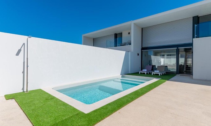 Caixas Villa | BmyGuest - Meco Sunset & Pool Villa