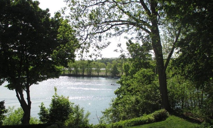 Port Dalhousie Bed & Breakfast | Bnb On The Henley