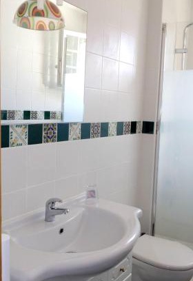 Brugairolles Bed & Breakfast | BnBinB La Cour Enchantée