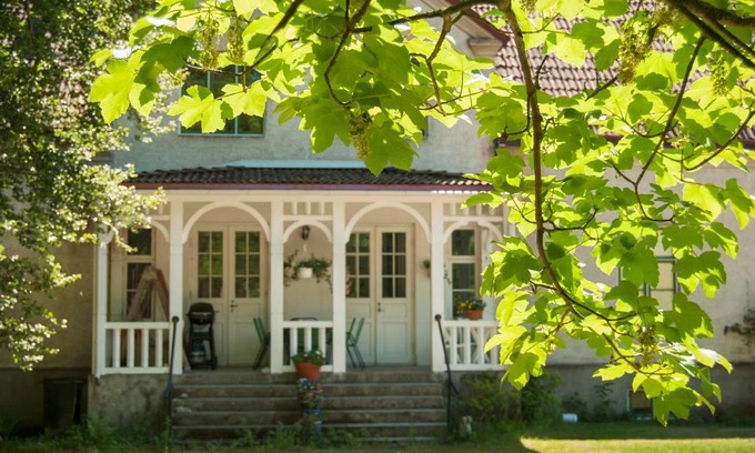 Havdhem Bed & Breakfast | Bo på Bigård Eke Gamla Skola