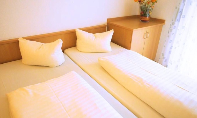 Guels Hotel | Boardinghouse Hähn
