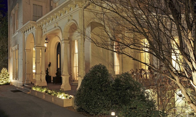 East Haddam Hotel | Boardman House Inn Bed & Breakfast