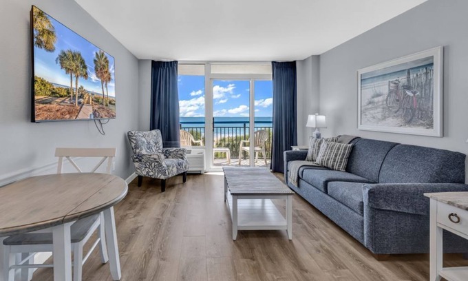 Myrtle Beach Condo | Boardwalk Resort 233