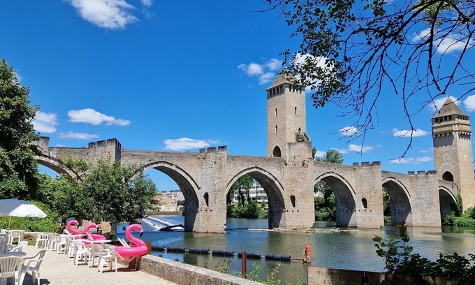 Luzech Boat Rental | Boat Luzech, 2 bedrooms, 8 persons