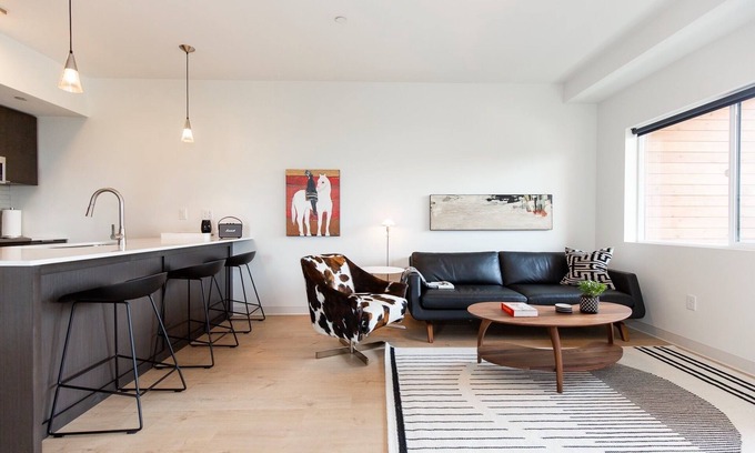 Bozeman Condo | Bobcat Chic: Downtown Bozeman