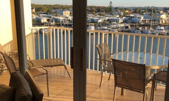 St. Petersburg - Clearwater Condo | Boca Ciega Resort unit 319