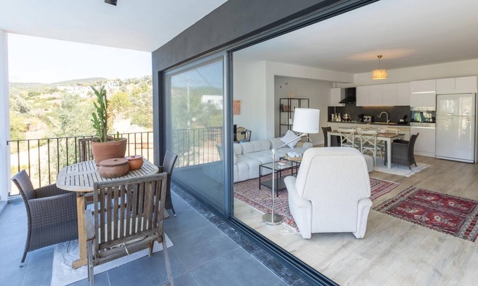 Yaliciftlik Apartment | Bodrum Bliss: Stunning Villa with Private Pool