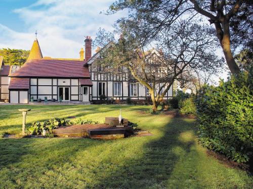 Ryde House | Bodwen Corner Cottage