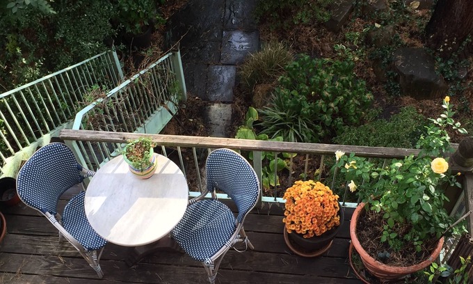 Boerum Hill House | Boerum Hill historic brownstone, close to all subways, on tree-lined street