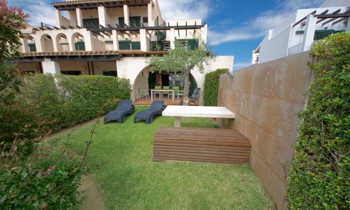 El Perello Ski Chalet | BOGANVILLA LES OLIVERES