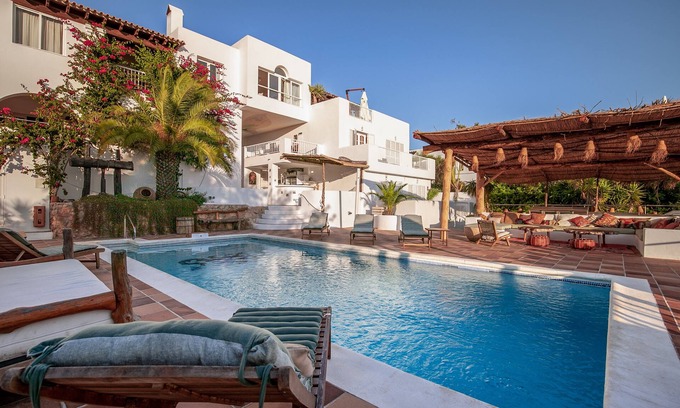 Sant Antoni de Portmany Villa | Bohemian Villa Resort- 5 min from the beach and town. Perfect for large groups