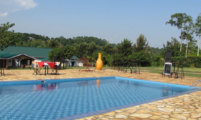 Jinja Hotel | Bohemia Resort