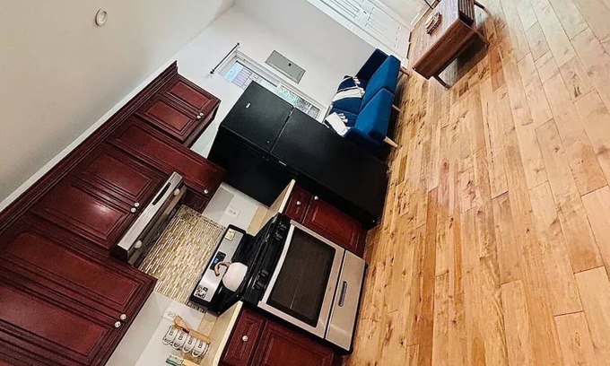 Queens Apartment | Bohemian Retreat Near Airportsn