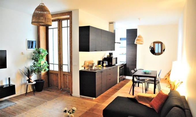 South Antwerp Apartment | Boho Apartments 2 Bedrooms