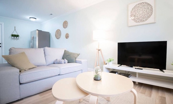 Peoria Heights House | BOHO BUNGALOW - Bright, modern home in the Heights