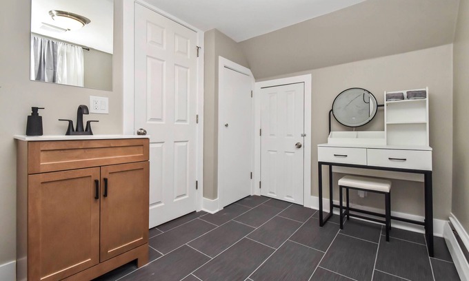 Peoria Heights House | Boho Heights Hideaway: Spacious 4BR-2BA house in Peoria Heights - NEW