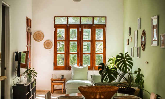 Puerta de Tierra Apartment | Boho Oasis by the Beach