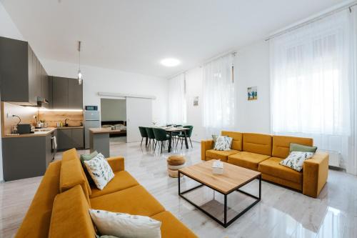 Szeged Apartment | Boldogasszony Sgt 41 - RESTY