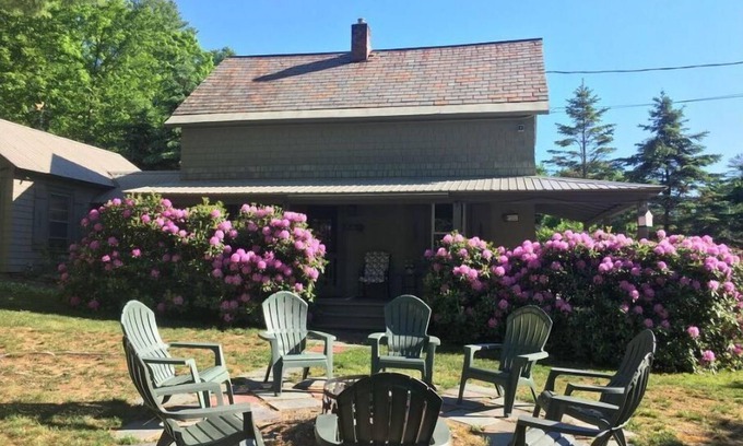 Bolton Landing House | Bolton Landing Cabin, family getaway or romantic retreat close to Lake George