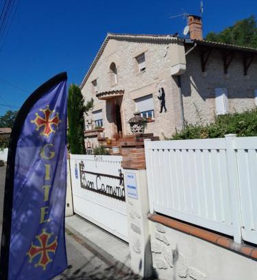 Moissac House | Bon camino