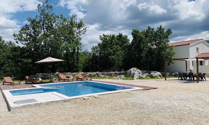 Neoric House | Bonaventura - Countryside Villa near Split with Private Pool ★