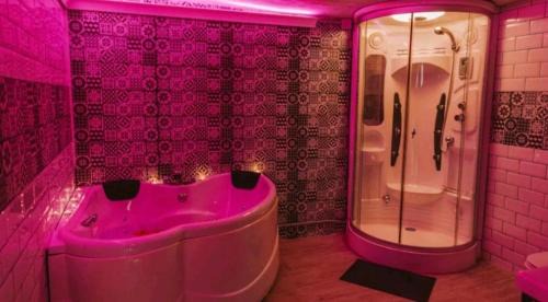 Paterna Apartment | BONITA CASA CUEVA CON JACUZZI