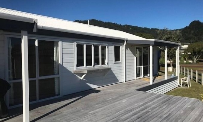 Pauanui House | Bonnie-Doone Pauanui Lockwood holiday home