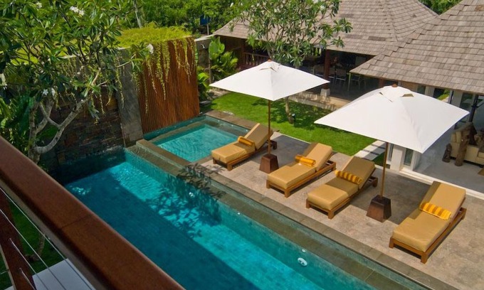 Batubelig Villa | Book 3 Bedroom, stay in large 5 Bedroom Private Pool Villa, Relax!