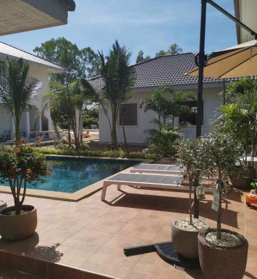 Rayong House | Boon Mee Resort