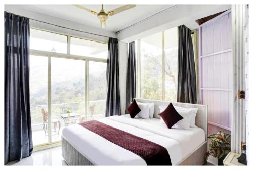 Gagar Resort | Boost Go Resort Peach-wood Nainital