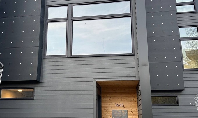 Downtown Anchorage House | Bootlegger’s Nestn