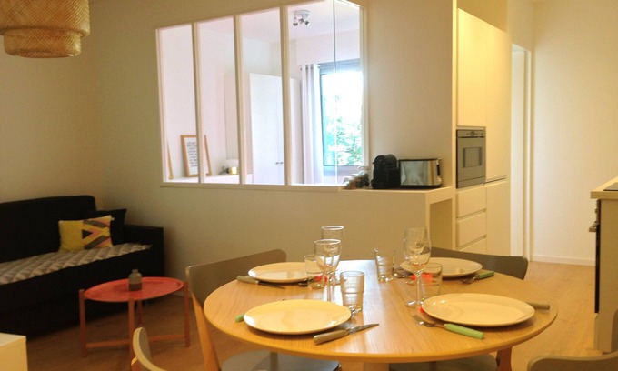 Cauderan Apartment | BORDEAUX CAUDERAN, NEW APARTMENT, CLASS 3 STARS, 10 MIN FROM THE CENTER