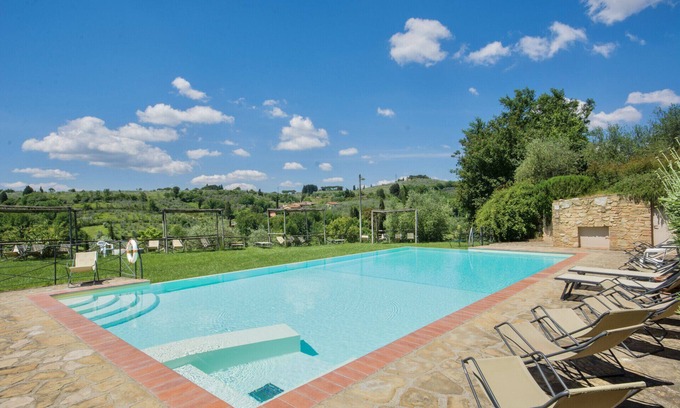 Grassina Apartment | Borgo Bottaia apartment Melo 3 beds