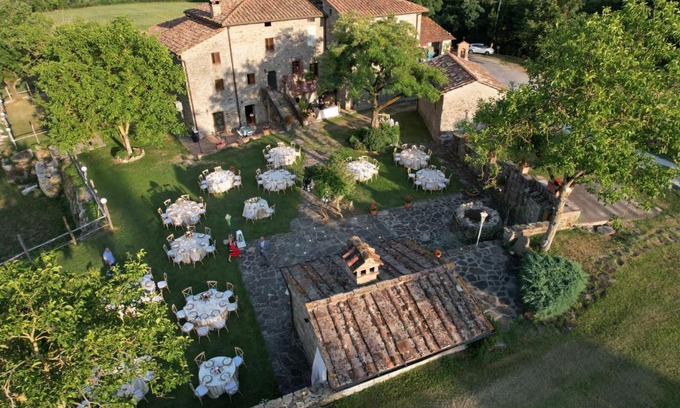 Caprese Michelangelo Apartment | Borgo Faeta Country Relais