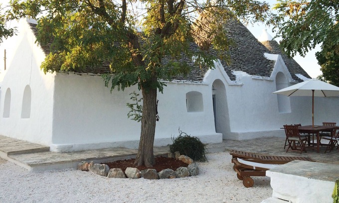 Selva di Fasano House | BORGO TORRE DELL'OCA Trullo Caterina - Independent Trullo in a village