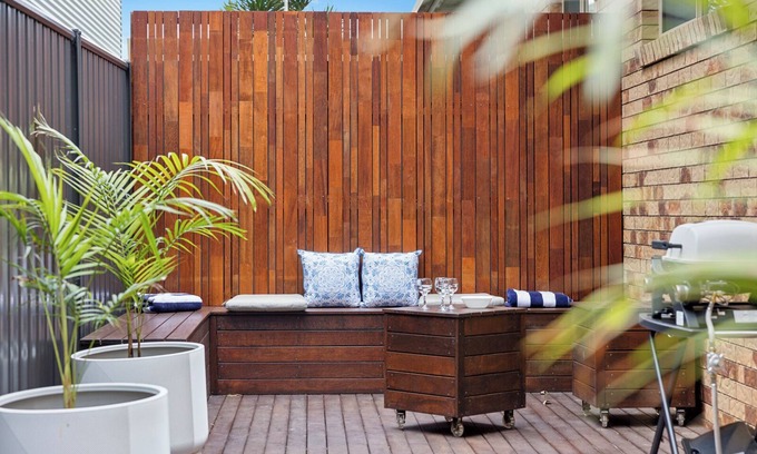 Sawtell Apartment | Boronia Oasis Creek front Villa in the Heart of Sawtell