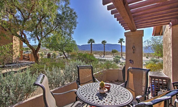 Borrego Springs Apartment | Borrego Springs Condo with Private Hot Tub and Views!