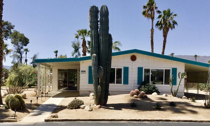 Borrego Springs House | Borrego Springs Dark Skies Desert Adventures w golf cart