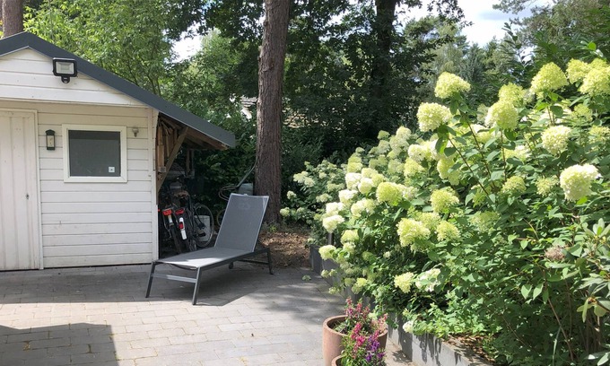 Lieren Ski Chalet | Bos huisje in Beekbergen-Zuid