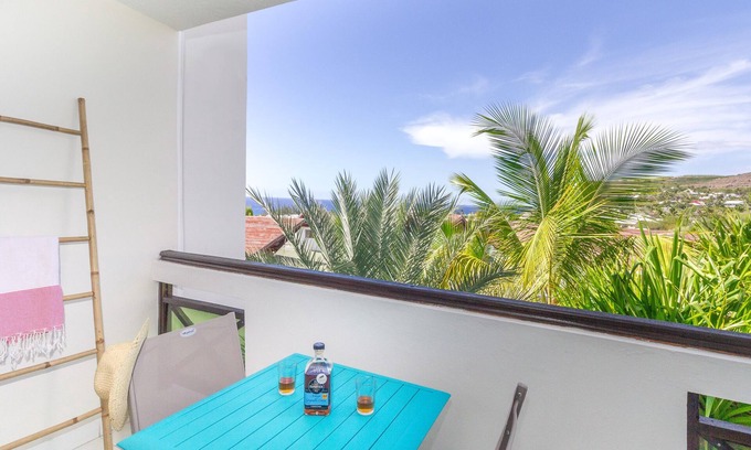 Cap Champagne Apartment | Boucan Beach - Nice studio sea view in Boucan Canot (St Gilles)