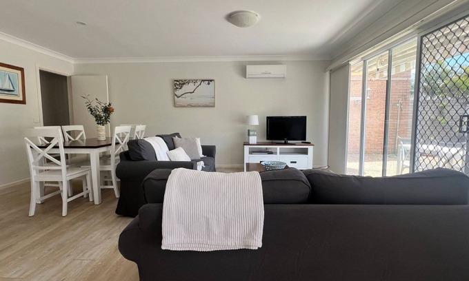 Sawtell Apartment | Bougainvillea - just across the street from the ocean