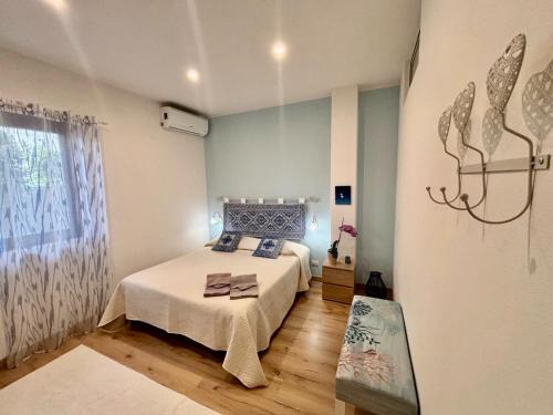 Olmedo House | Bouganville