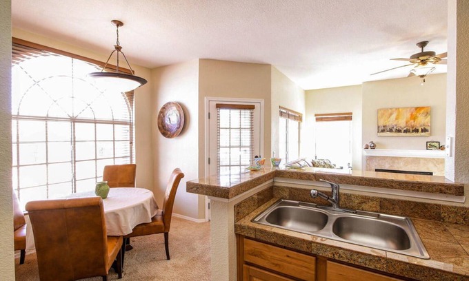 Oro Valley Condo | Boulder Canyon Condominiums: Serene Retreat in Oro Valley
