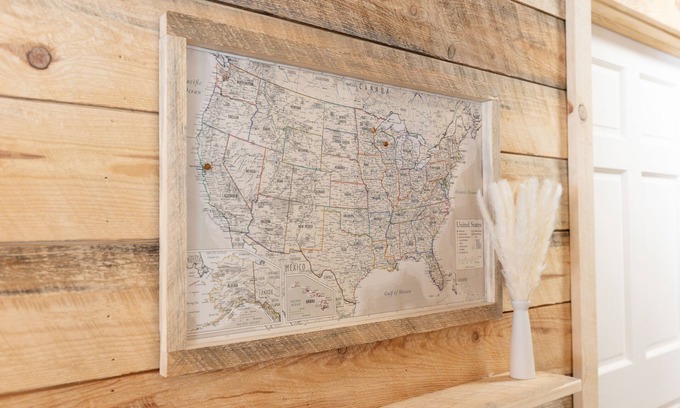 Longville Cabin | Boulder Ridge - Private Rustic 3BR Cabin