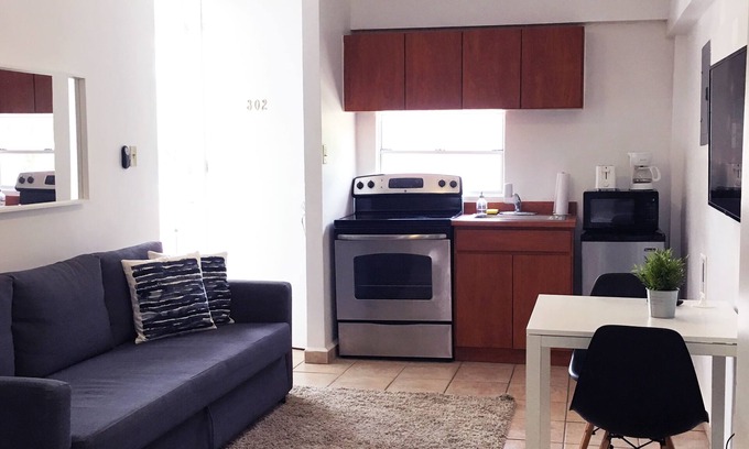 Carcel Apartment | Boulevard 302