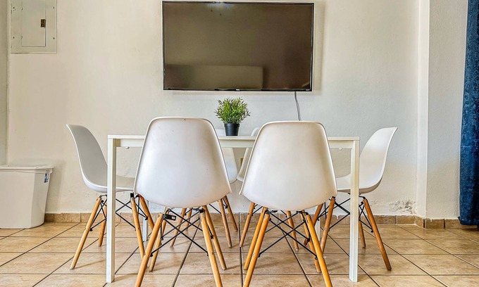 Carcel Apartment | Boulevard Park IV 103 - This is all of Puerto Rico
