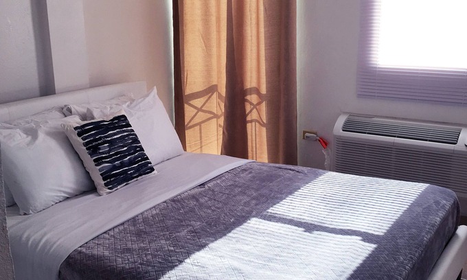 Carcel Apartment | Boulevard Park IV 305 - This is Puerto Rico
