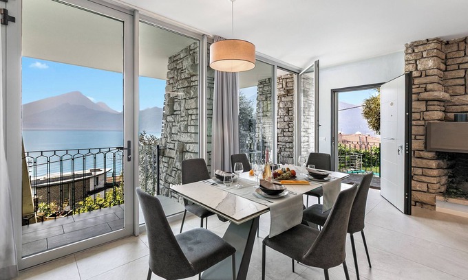 Cassone House | Boutique apartment Giove with Pool, Brenzone sul Garda, Italy