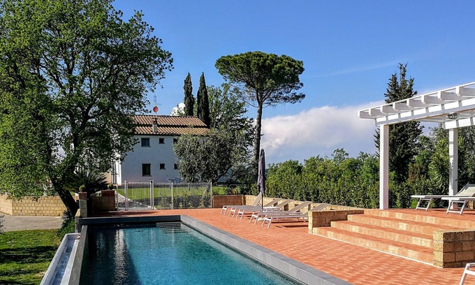 Palaia Other | Boutique farm in the heart of Tuscany
